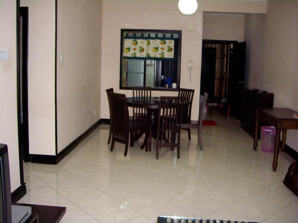 Dorcas Service Apartment - Marina Court Kota Kinabalu Eksteriør billede