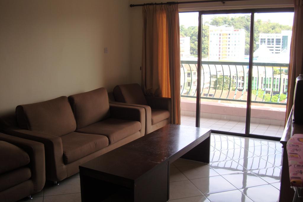 Dorcas Service Apartment - Marina Court Kota Kinabalu Værelse billede
