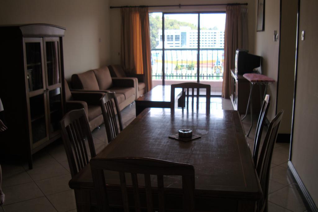 Dorcas Service Apartment - Marina Court Kota Kinabalu Værelse billede